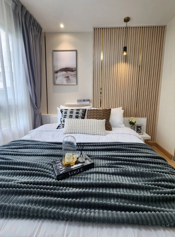 For sale: The Trust Residence Pinklao, a lovely room with furniture. Reserve now!!
