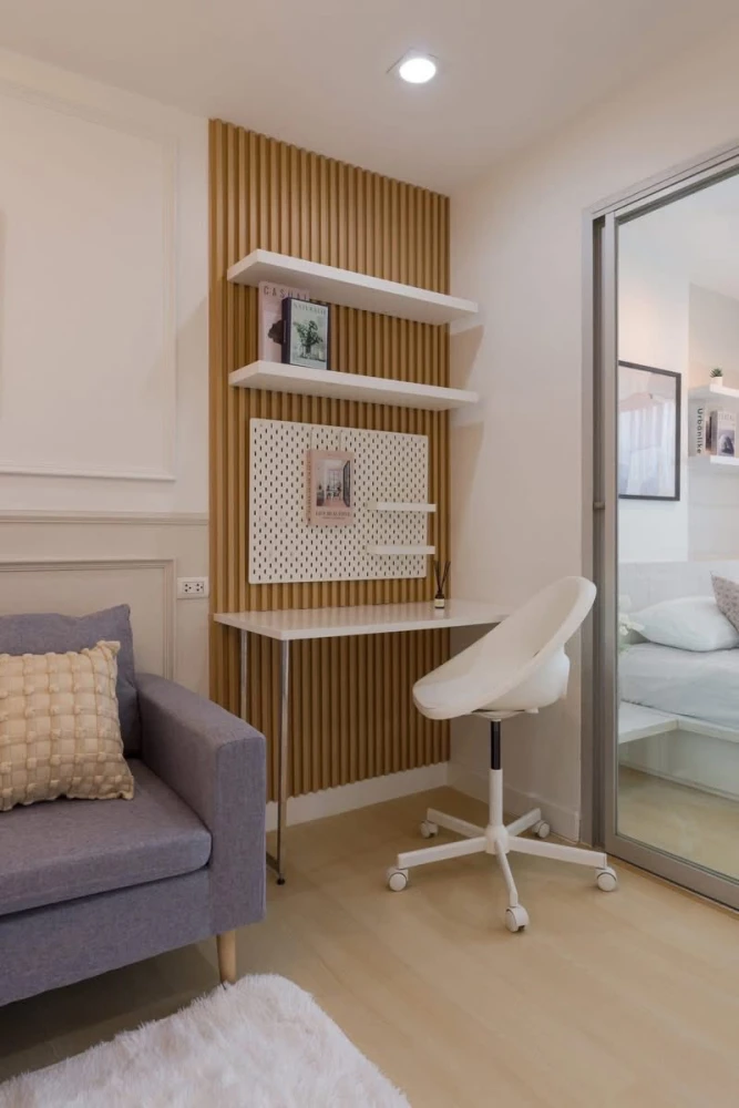 For sale: The Trust Residence Pinklao. Lovely room, fully furnished. Just bring your suitcase and move in. Hurry and reserve now, don't miss out!