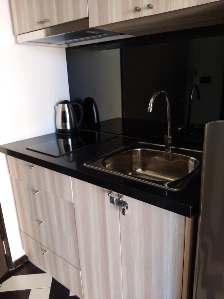 For sale: The Venetian Signature Condo Resort Pattaya, studio room, great location, beautiful pool view, no blocking, reserve now!