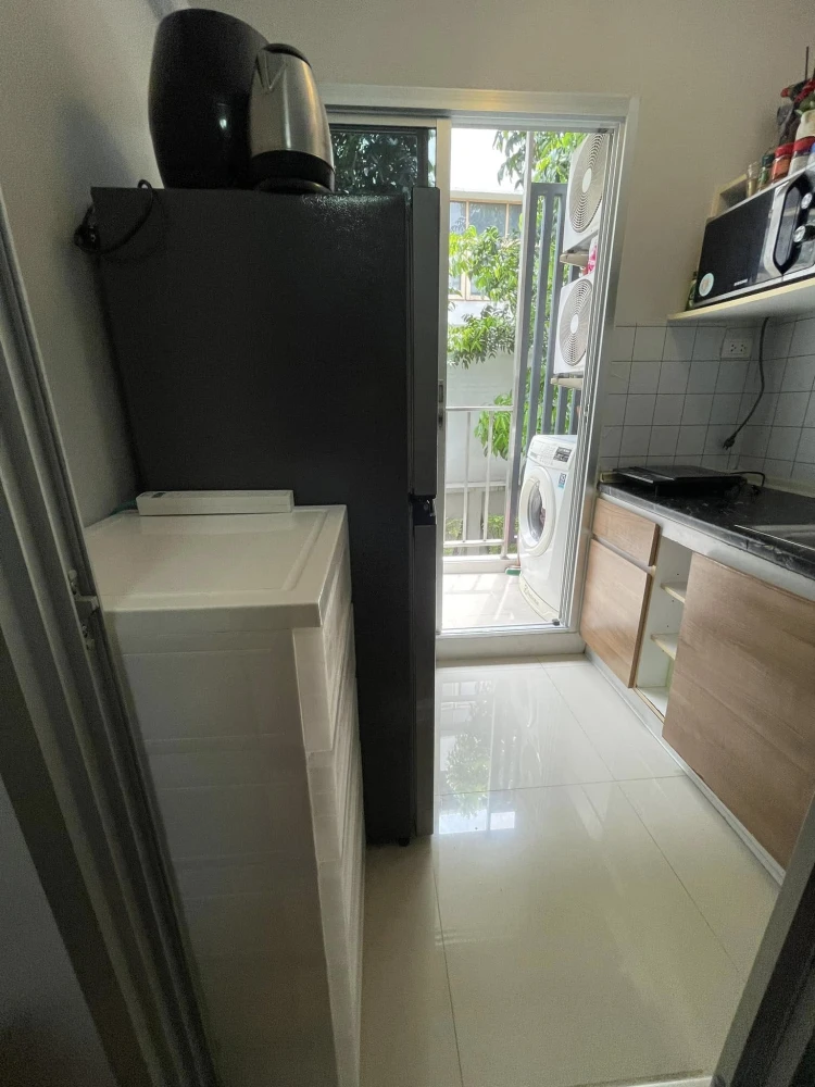 For sale/rent: The Viva Condo Petchkasem 68, 2nd floor, corner room, separate room, comes with complete decorations, reserve now.