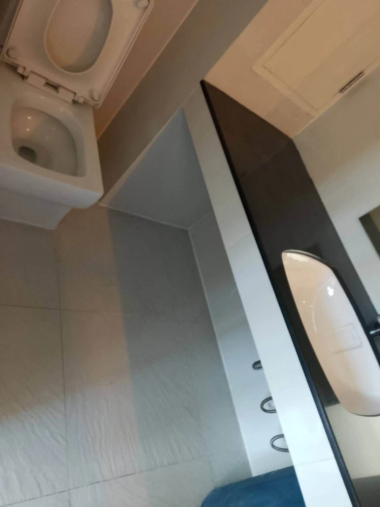 Selling The Wellington Condominium, 2 bedrooms, spacious living area, high-quality wallpaper. Don't miss out!