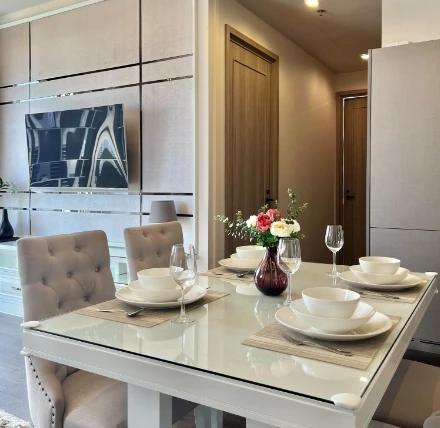 Selling The XXXIX Sukhumvit 39, 24th floor, fully furnished, beautiful and ready to move in. Book now!