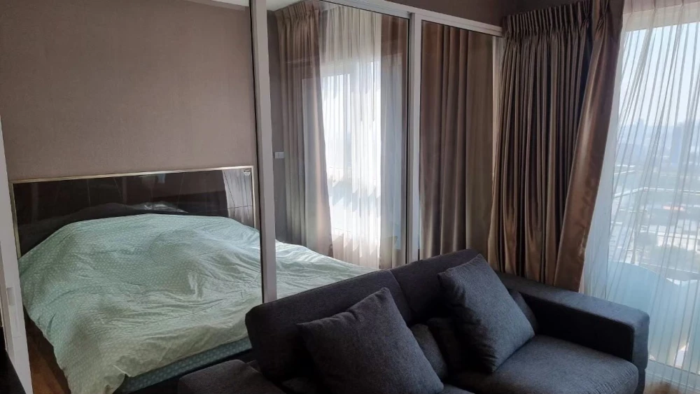 Selling spacious rooms at The Zea Sriracha. Excellent amenities and stunning sea views. Book now!