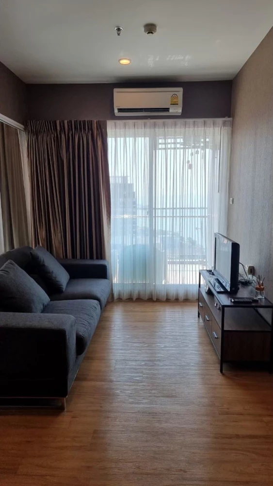 Selling spacious rooms at The Zea Sriracha. Excellent amenities and stunning sea views. Book now!