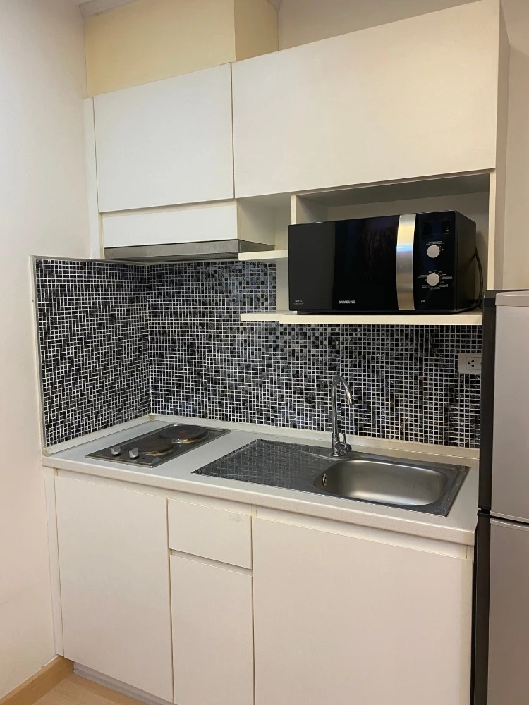 For sale: Thru Thonglor, 1 bedroom, 1 bathroom, good location, beautiful view, not blocked, convenient transportation, reserve now.