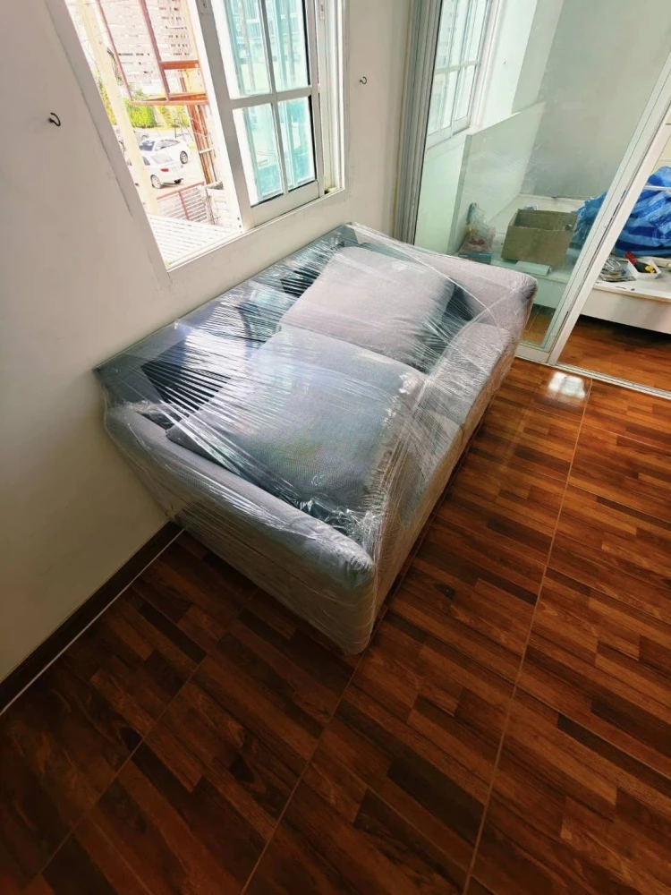 Selling Tulip Square Omnoui condo. Spacious and comfortable corner unit, quiet and peaceful. Book now, don't miss out!!!