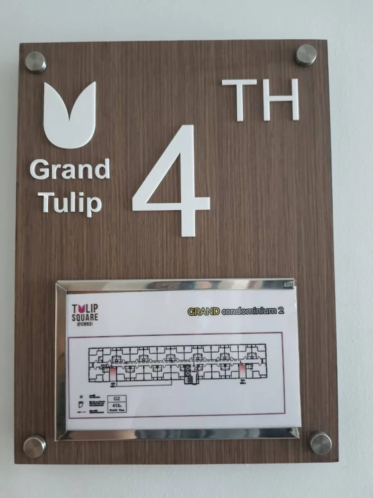 For sale: Tulip Square Om Noi, Grand Building (Private Zone), Olympic-sized swimming pool view, cool breeze all day, great atmosphere, reserve now!