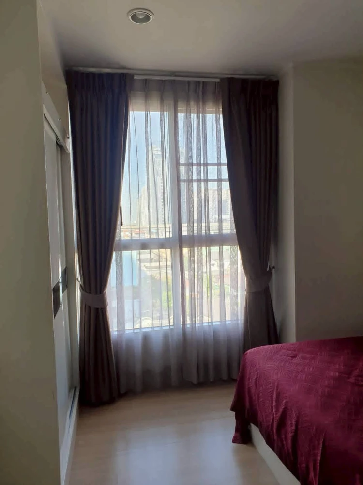 For Sale: U Delight 2 Bangsue Station. Spacious, inviting unit with a beautiful view and complete built-in furnishings. A must-see!