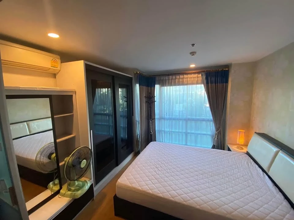 ขาย U-Delight Condo @ Huay-Kwang Station ห้องกว้างขวาง ติดวอลเปเปอร์ทั้งห้อง สะดวกครบจบที่นี่ จองเลย
