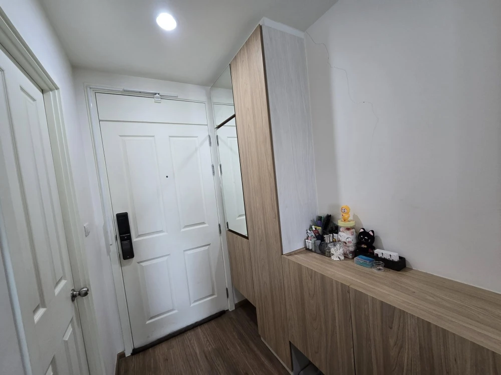 Selling U Delight Residence Riverfront Rama 3. Spacious rooms with ample living space and stunning Chao Phraya River views. Book now!