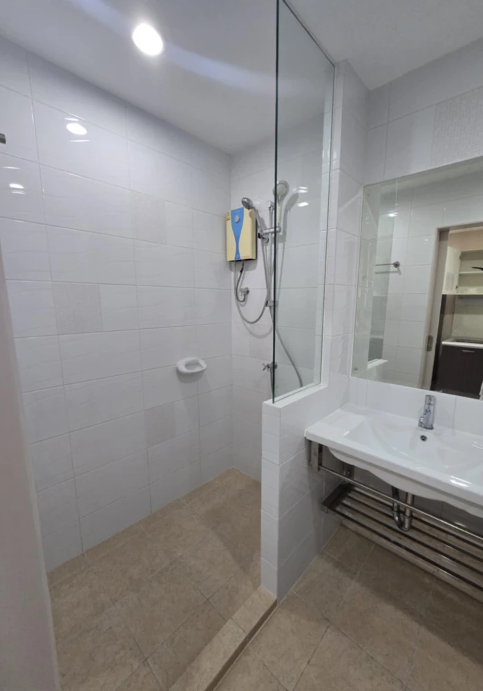 For sale: Unicca Pattaya, city center view, fully furnished, hurry and reserve now!