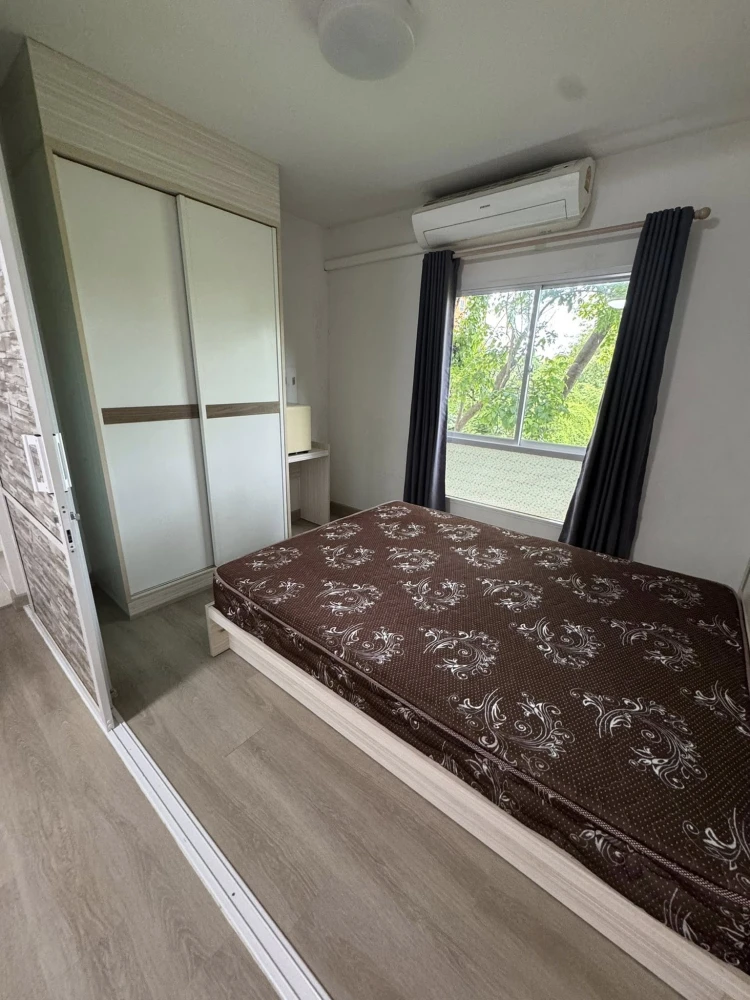 UNIO Charan 3 for sale, nice rooms, good location, comes with complete facilities. Don't miss out on this great deal.