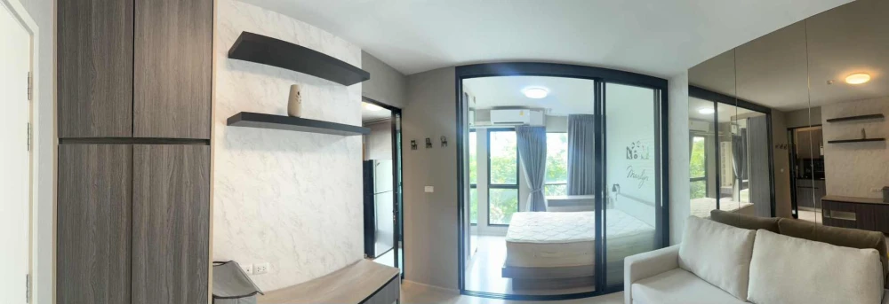 Selling Unio Sukhumvit 72, 4th floor, pool view, fully furnished, ready to move in. Book now!