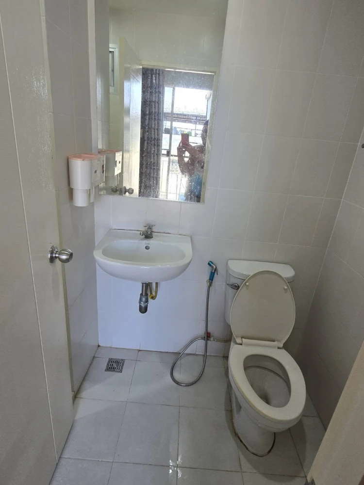 Selling V Condo Ladkrabang, 5th floor unit. Fully furnished with all amenities. Don't miss out!