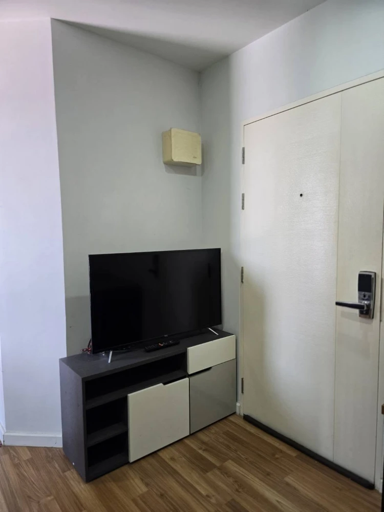 Selling V Condo Ladkrabang, 5th floor unit. Fully furnished with all amenities. Don't miss out!