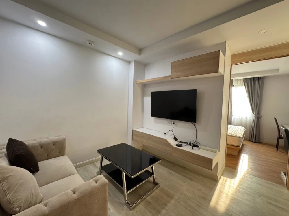 Selling V Condo Salaya, 1 bedroom, 1 bathroom. Fully furnished with appliances. Just bring your bags and move in!