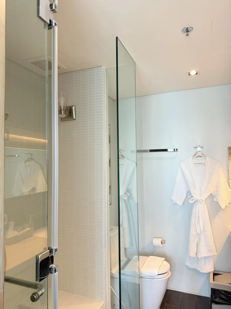 Veranda Residence Pattaya for sale, spacious room, lots of usable space, good location, comes with complete facilities, reserve now.