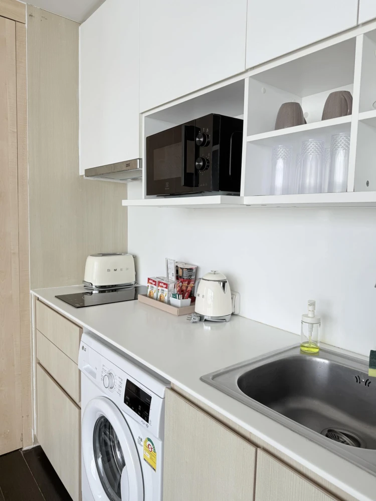 Veranda Residence Pattaya for sale, spacious room, lots of usable space, good location, comes with complete facilities, reserve now.