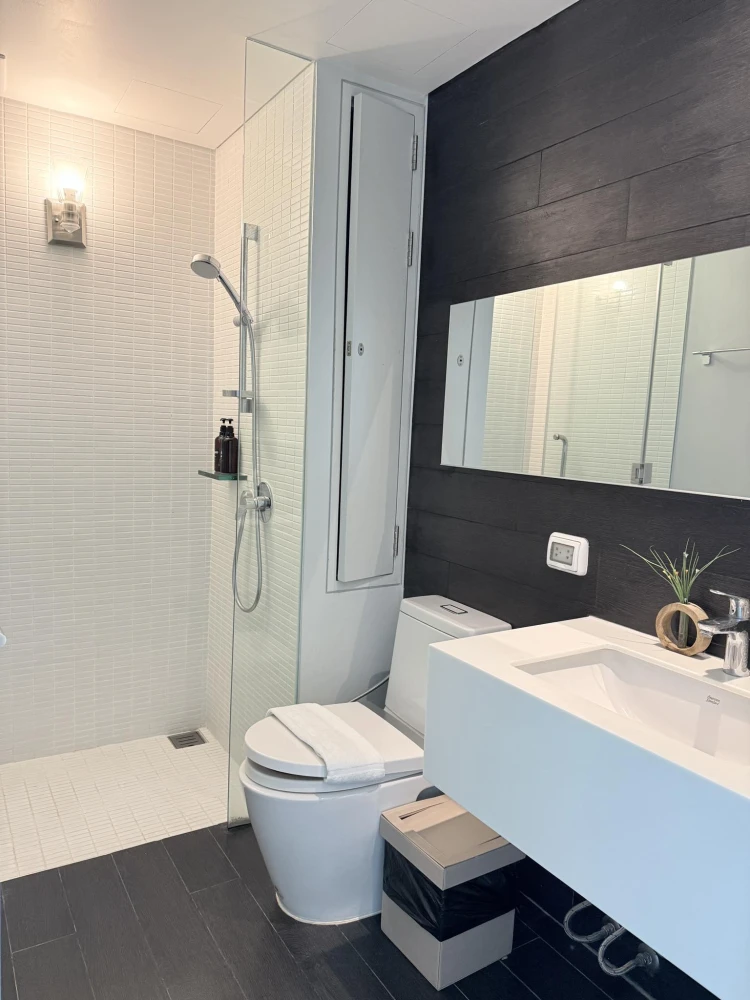 Veranda Residence Pattaya for sale, spacious room, lots of usable space, good location, comes with complete facilities, reserve now.