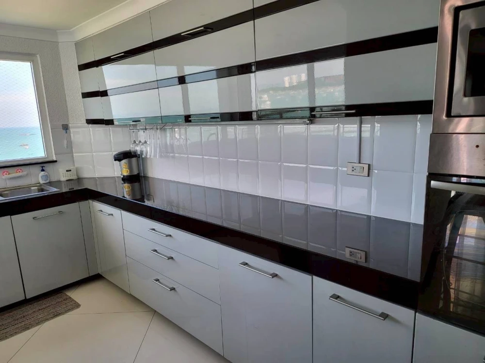 For sale View Talay Jomtien Condominium 1-8, spacious rooms, lots of usable space, good location, beautiful view, don't miss it.