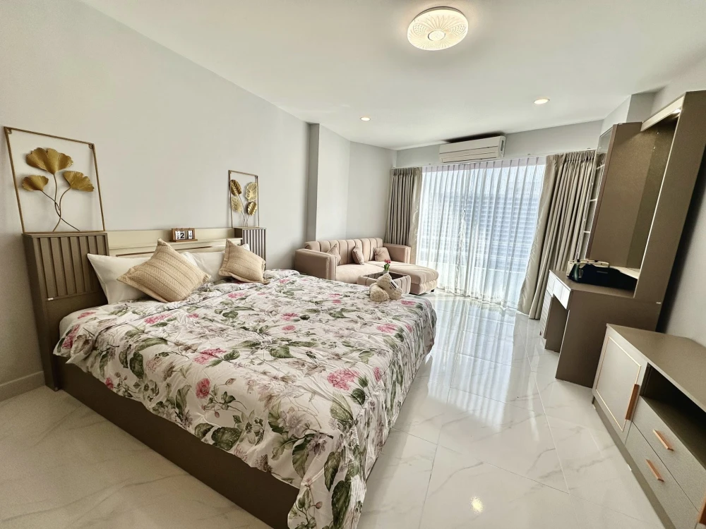 View Talay Jomtien Condominium 1-8 for sale, studio rooms, decorated in a theme, fully furnished, hurry and reserve now!