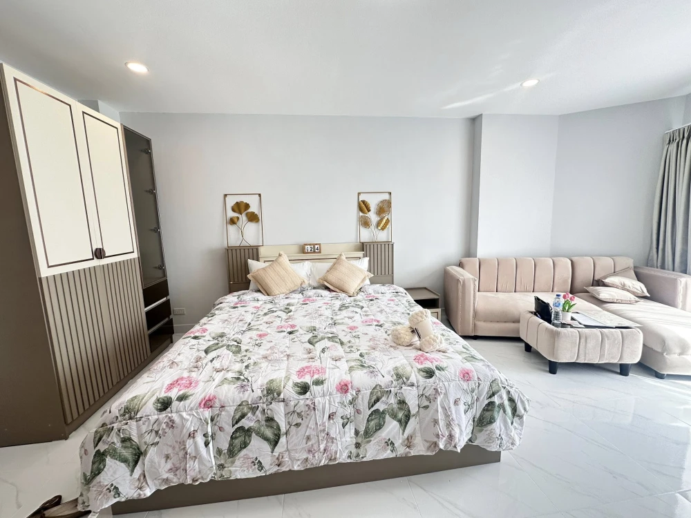 View Talay Jomtien Condominium 1-8 for sale, studio rooms, decorated in a theme, fully furnished, hurry and reserve now!