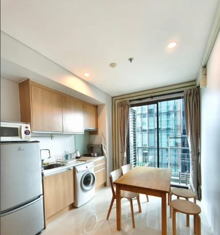 Villa Asoke for sale, 11th floor, comes with complete furniture and appliances. Buy now, hurry!