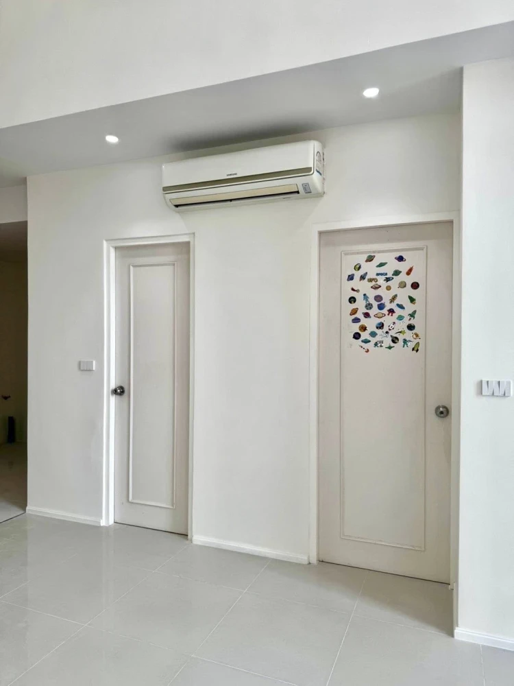 Villa Asoke for sale, empty duplex, 2 bedrooms, good project, nice to live in, hurry and reserve now, urgent!