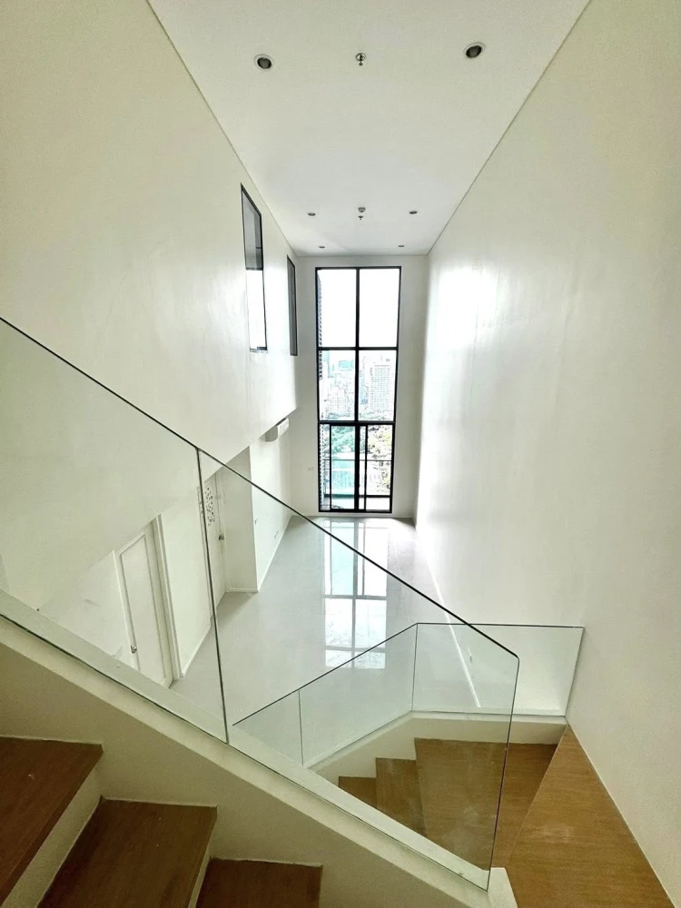 Villa Asoke for sale, empty duplex, 2 bedrooms, good project, nice to live in, hurry and reserve now, urgent!
