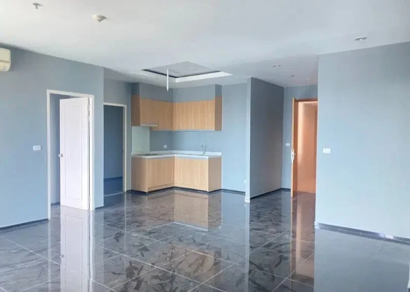 ขาย Villa Asoke ห้องเปล่า พื้นที่ใช้สอยกว้าง ชั้น 41 สูงสุดๆ วิวเมืองสวยจึ้งไปเลย จองแล้วจะไม่ผิดหวัง