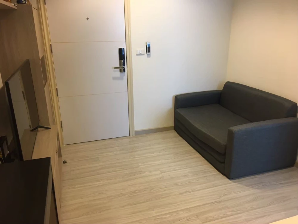 For sale: Vio Khaerai 2 rooms, ready to move in, fully furnished, complete with amenities. Reserve now before it's too late.
