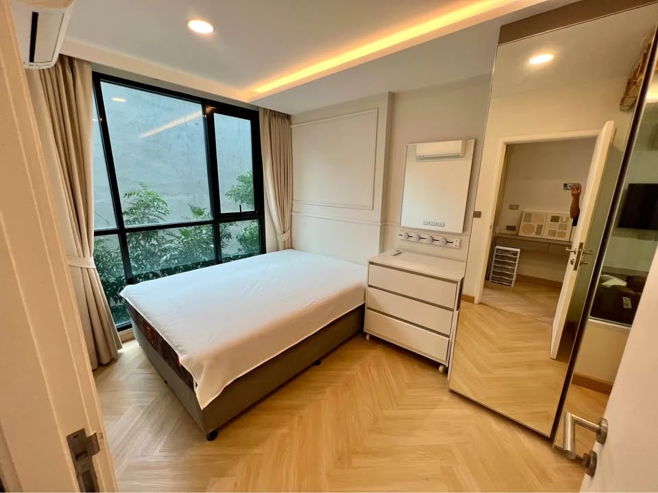 For sale: Vtara Sukhumvit 36, room in good condition, live in and well maintained. Next door are adults, living quietly, no children or noise disturba images