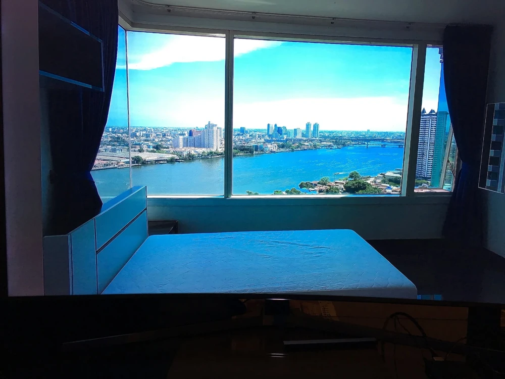 Selling a Watermark Chaophraya River condo. A lovely unit with a walk-in closet in a prime location. Don't miss out!