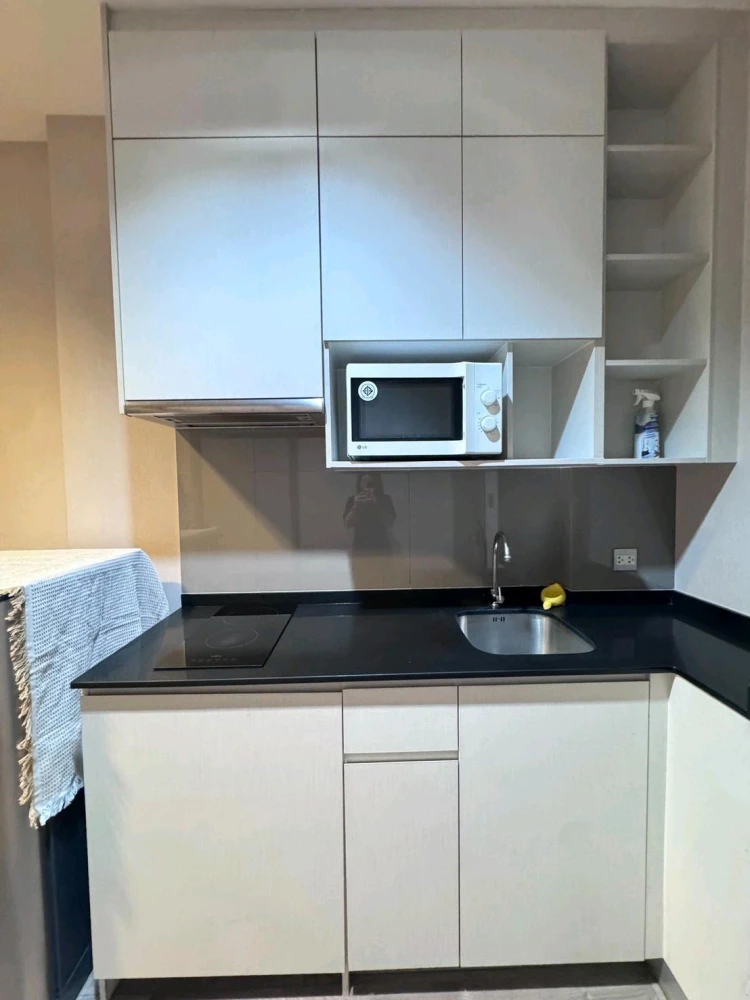 Selling Whizdom Avenue Ratchada-Ladprao, 25th floor, fully furnished unit. Ready to move in! Book now!
