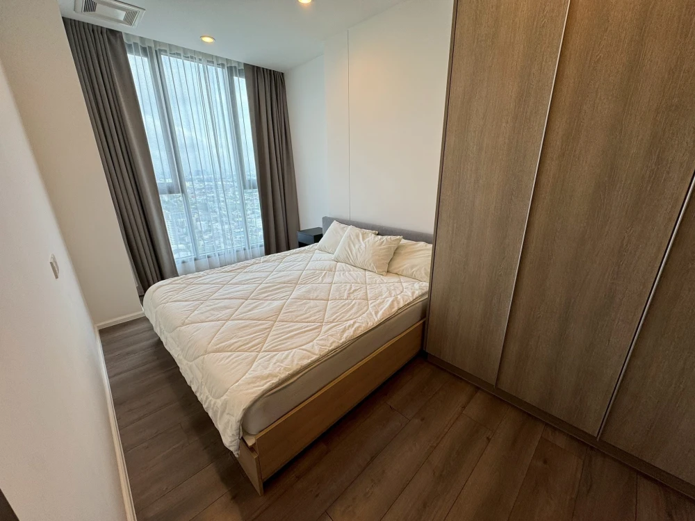 Whizdom Essence for sale, 40th floor, top floor, north facing, beautiful open panoramic view, reserve now.