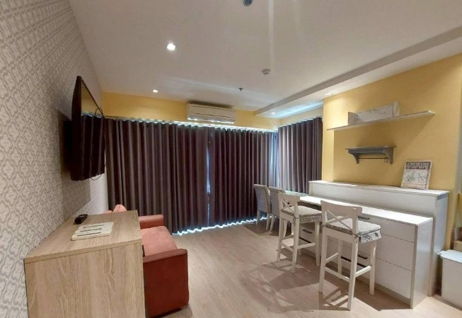 Selling Whizdom Station Ratchada–Thapra, 12th floor, fully furnished and ready to move in.