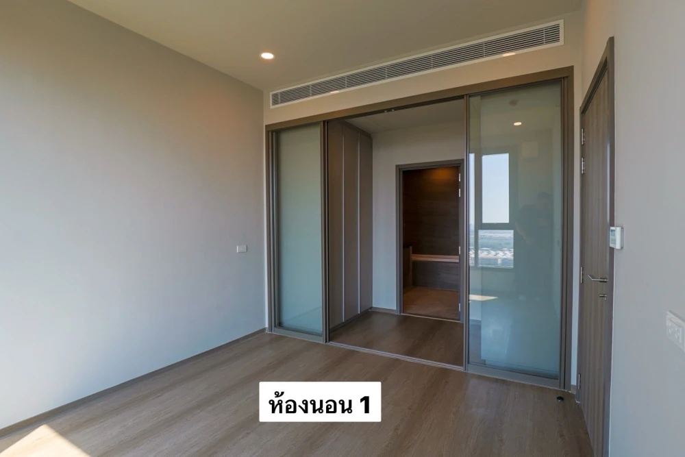 Whizdom The Forestias for sale, pet friendly building, large corner unit, large garden view, 30 rai, reserve now.