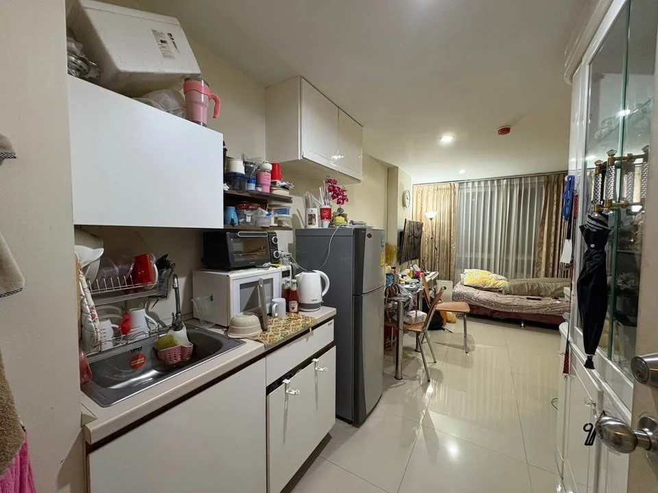 For sale: WISH @ SIAM, 1 bedroom, 1 bathroom, fully furnished, city view, reserve now!
