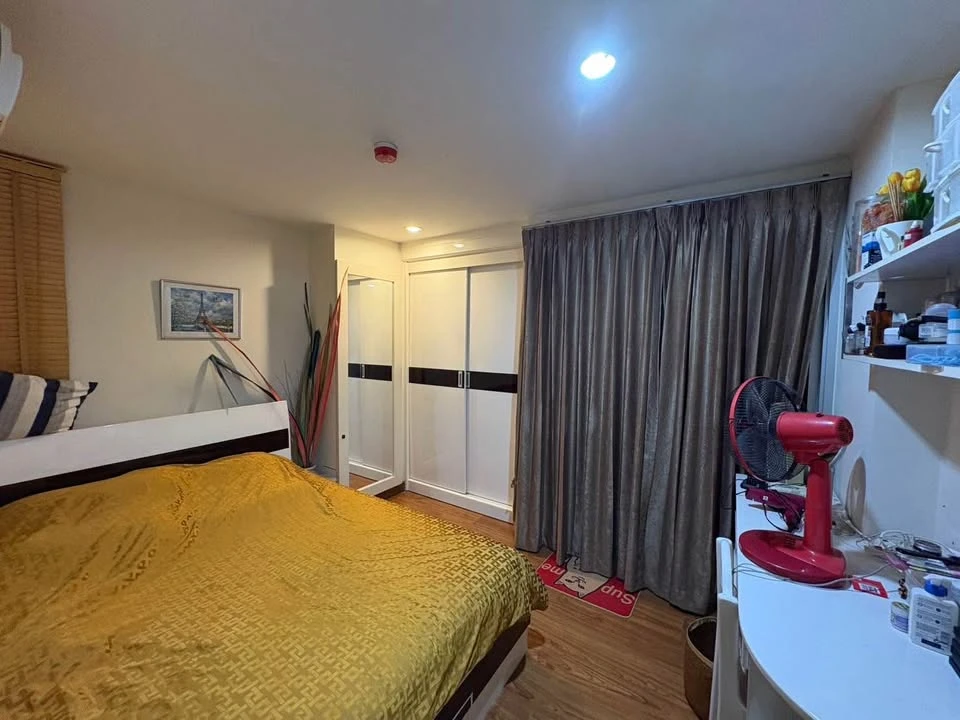 For sale: WISH @ SIAM, 1 bedroom, 1 bathroom, fully furnished, city view, reserve now!