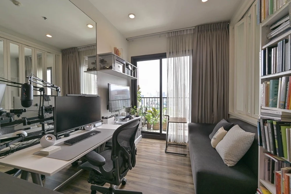 For sale: WYNE Sukhumvit 1 bedroom, 1 bedroom, decorated in a cool tone, comes with complete amenities, beautiful city view, reserve now.