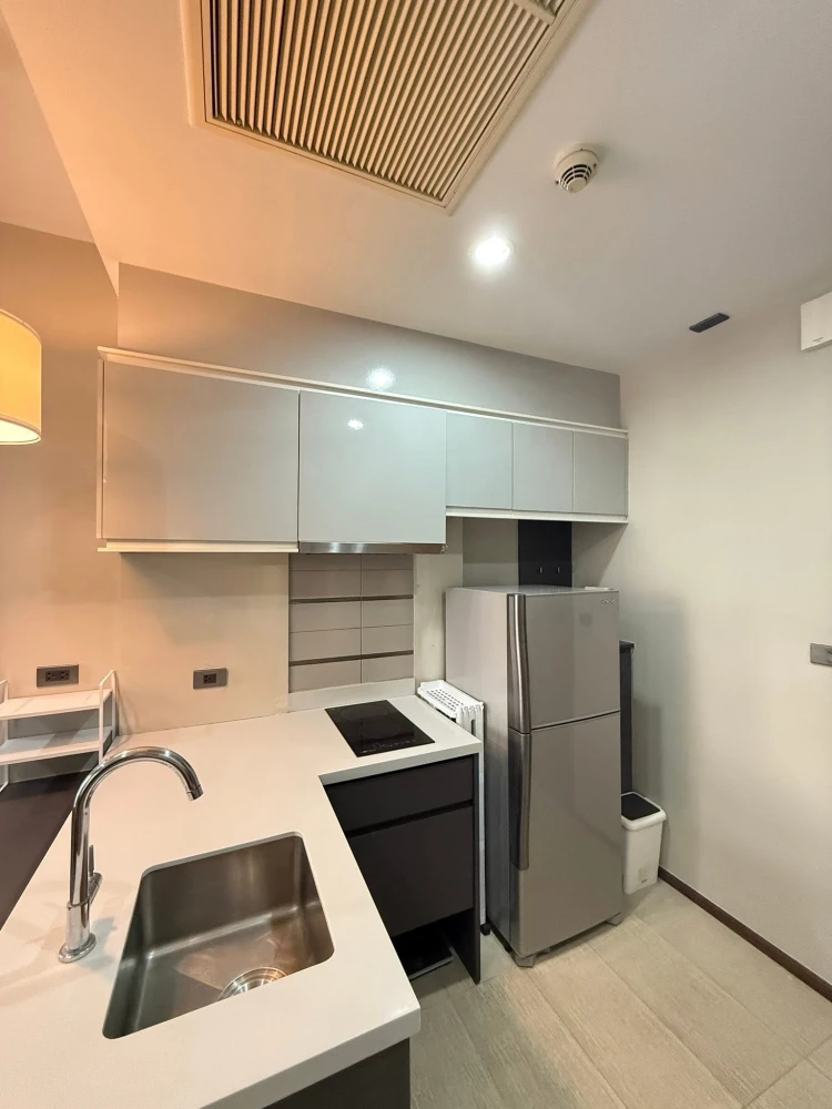 WYNE Sukhumvit for sale. Fully furnished and equipped, ready to move in.