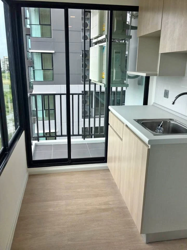 Wynn Ladprao-Chockchai for sale, 4 rooms with furniture, nice to live in, just come and move in. Book now, don't miss!!!