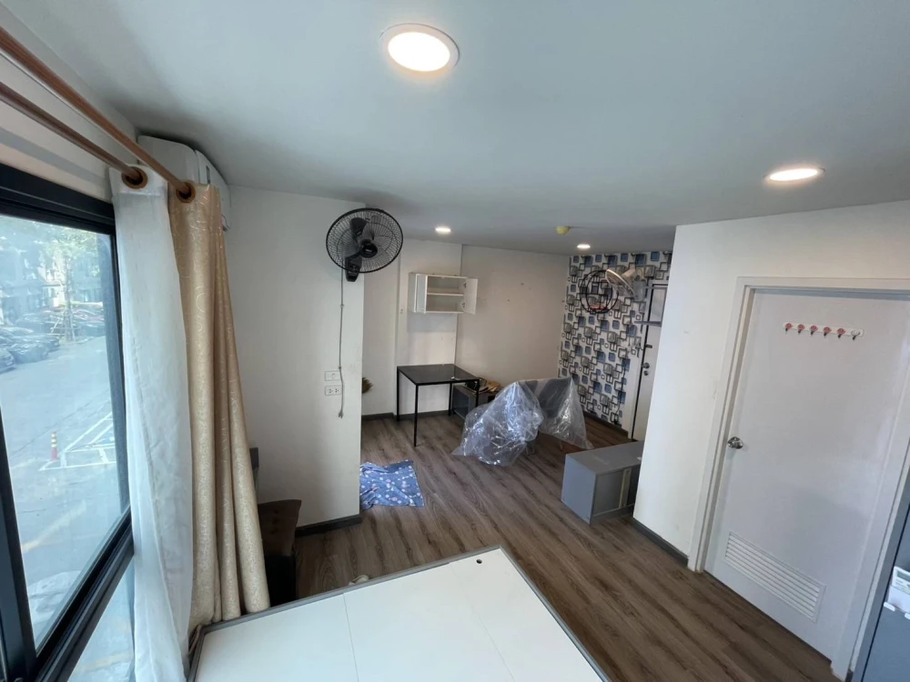 For sale: Wynn Thani, 2nd floor, fully furnished room, ready to move in. Interested in owning one? Hurry and reserve now.