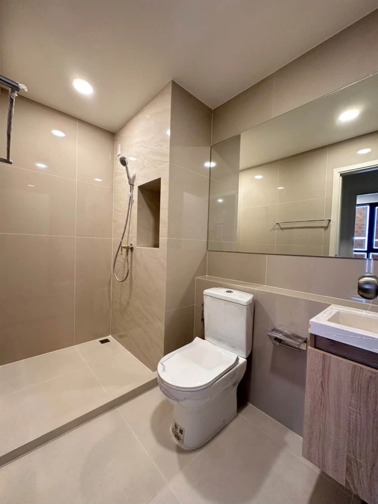 Selling XIM Suksawat - Rama 3, 28th floor unit, fully furnished. What are you waiting for?