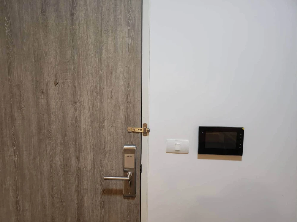 Selling Zelle Rattanathibet, 1 bedroom, 1 bathroom. Great location, convenient transportation. Don't just look, reserve it!
