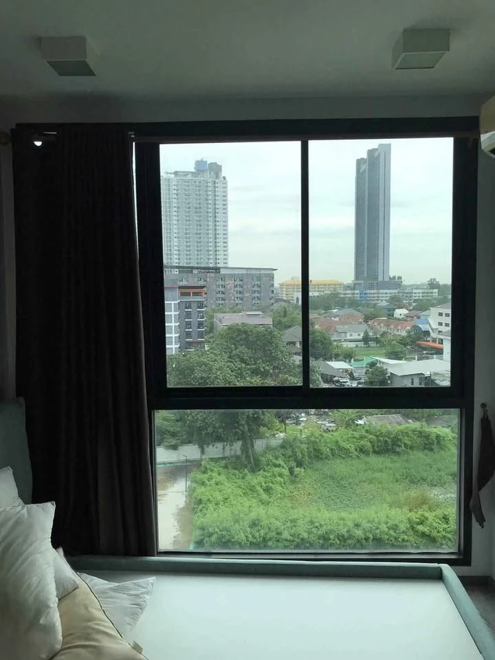 For sale: Zelle Ratchadaphisek, 8th floor, Building 3, beautiful view, quiet, very suitable for relaxation. Hurry and book now.