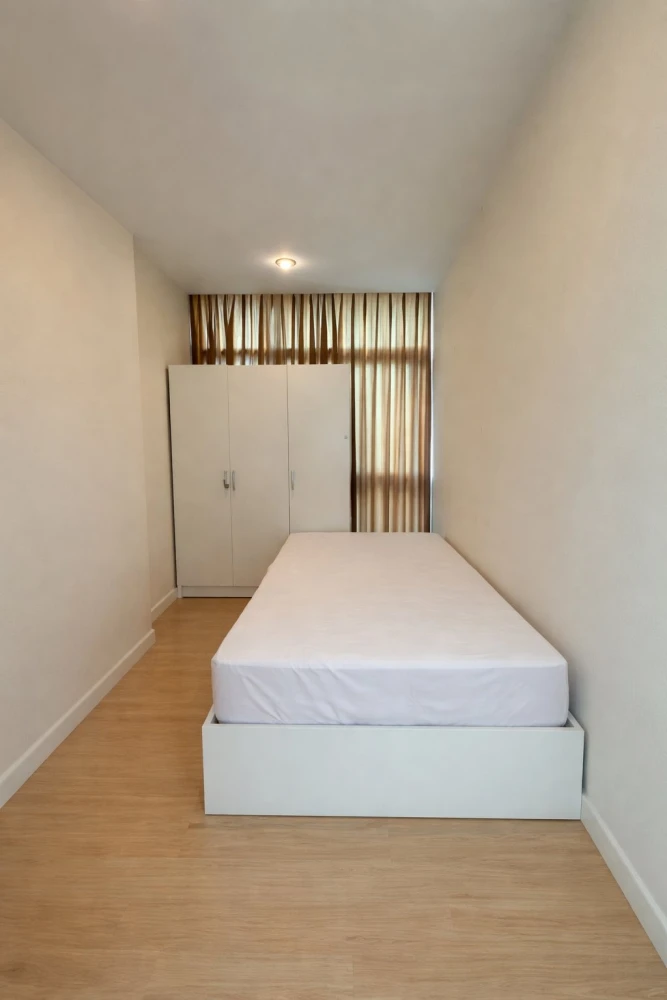 Zenith Place @ Huay Kwang for sale. Ready to move in, fully furnished, spacious unit. Book now before it's too late!!!