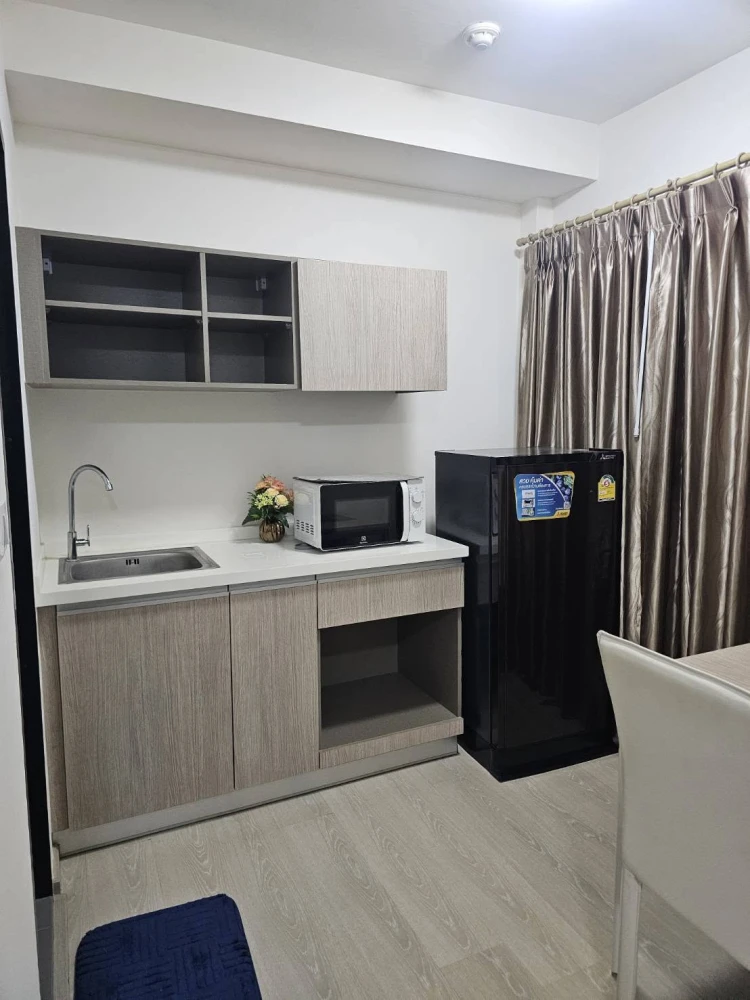 For sale: Greené Don Mueang-Songprapha, a quiet and comfortable building with convenient transportation. Ready to move in.