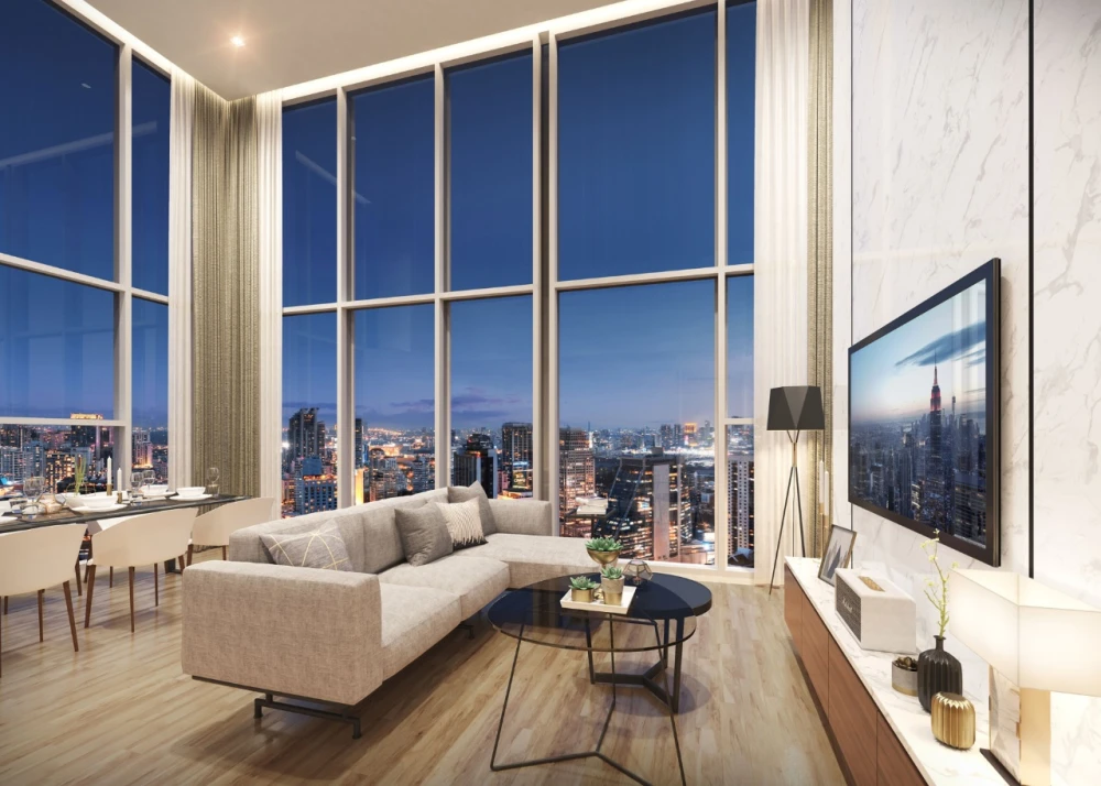 Selling Cloud Residence Sukhumvit 23. Beautiful unit with unobstructed view overlooking Terminal 21. Excellent natural light and ventilation. Very com