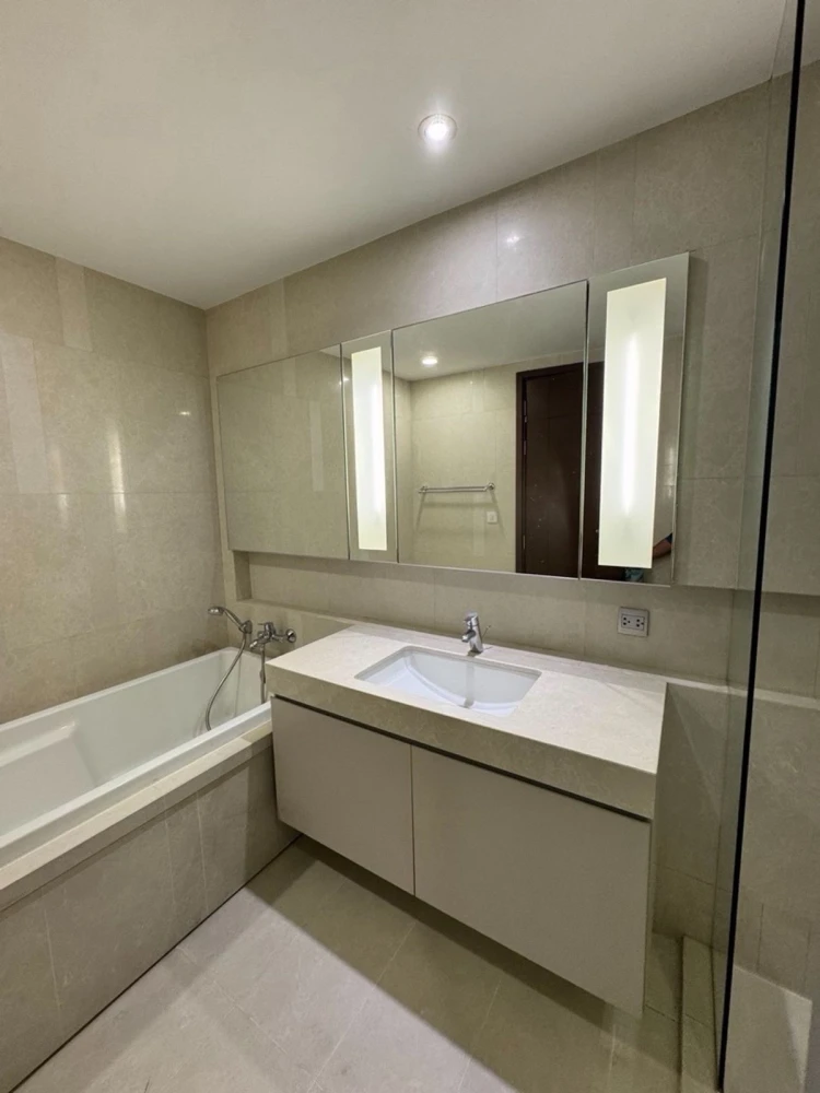 For sale or rent: Quattro by Sansiri, 2 bedrooms, fully furnished, nice to live in. Hurry and reserve now, don't miss out!